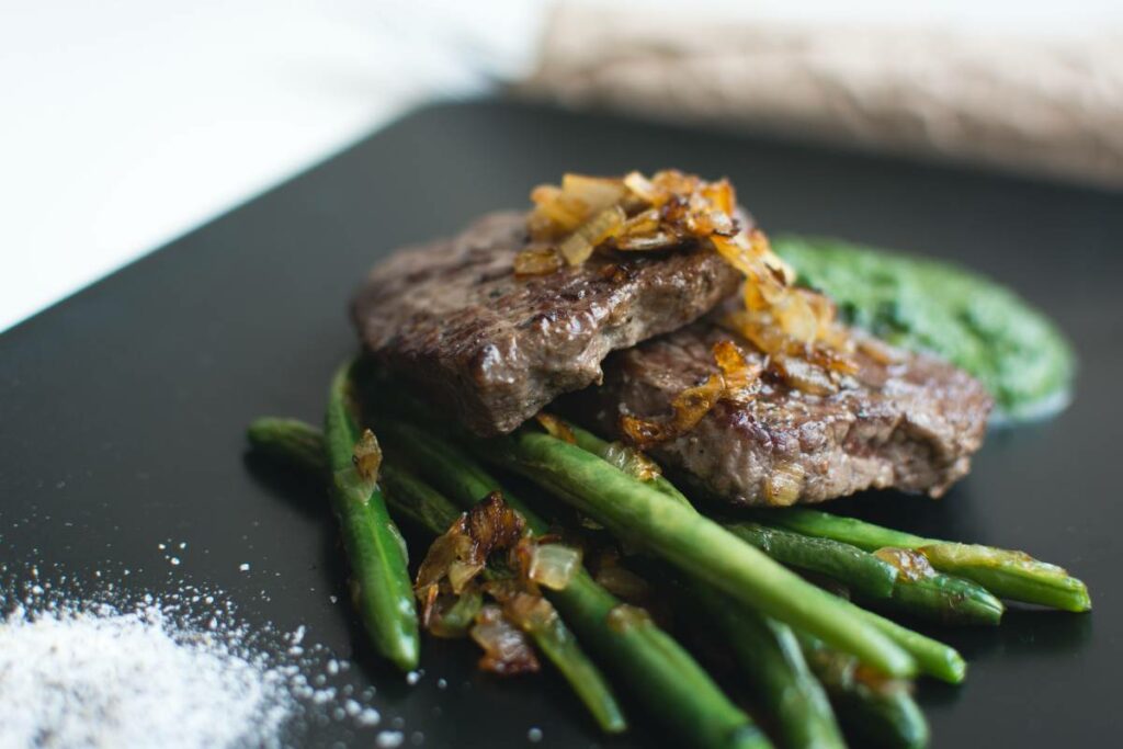 carne e asparagi