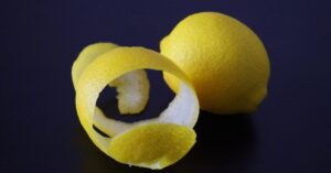 limone e bucce