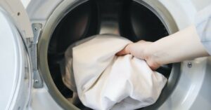 Manutenzione e pulizia della lavatrice per sfruttarla al meglio