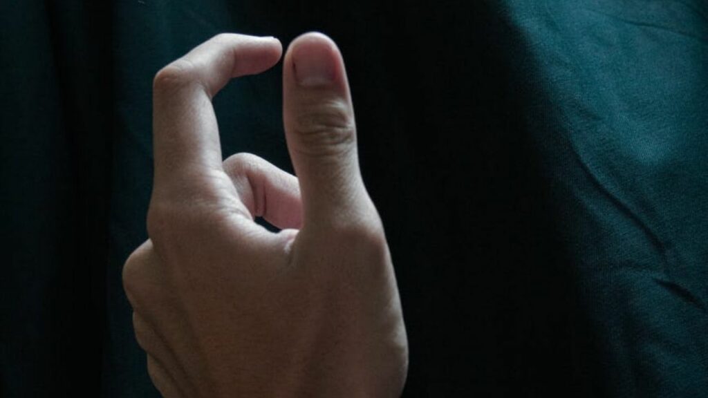 unghie di due dita