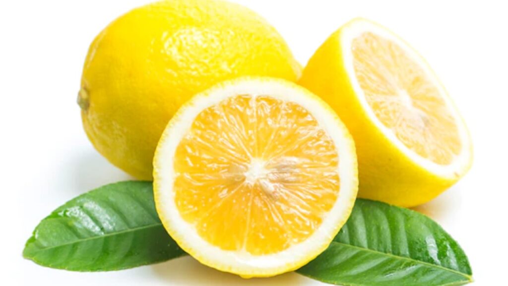 Pulizie con sale e limone