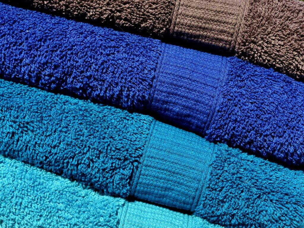 Asciugamani blu e turchese