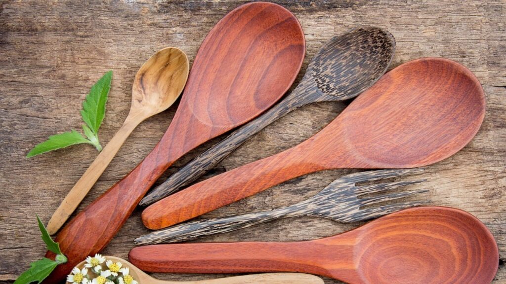 cucchiai di legno