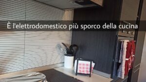 Si tratta dell’elettrodomestico più sporco della cucina: puliscilo ogni giorno