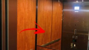 Motivo specchi ascensori