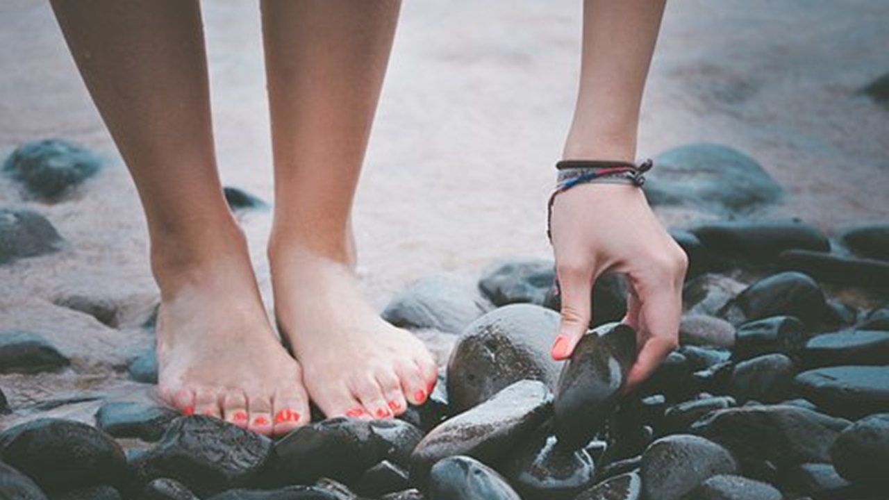 feet with nail polish