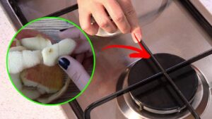 Pulire piano cottura con le bucce di mela