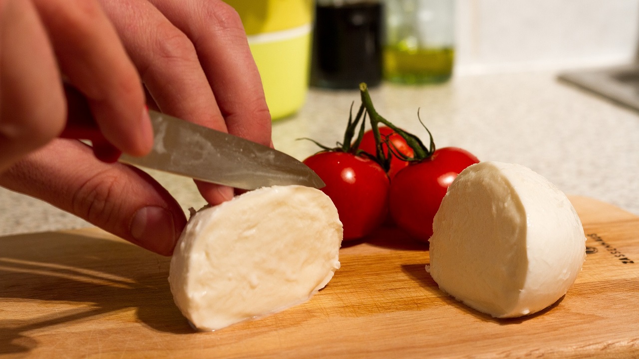 mozzarella a fette