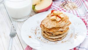 Si preparano in pochissimo tempo e non vorrai più farne a meno, segui la ricetta per queste frittelle gustosissime