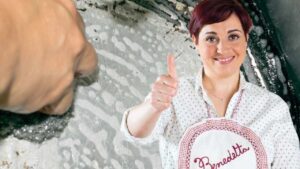Padella antiaderente bruciata: con i consigli di Benedetta Rossi tornerà splendente