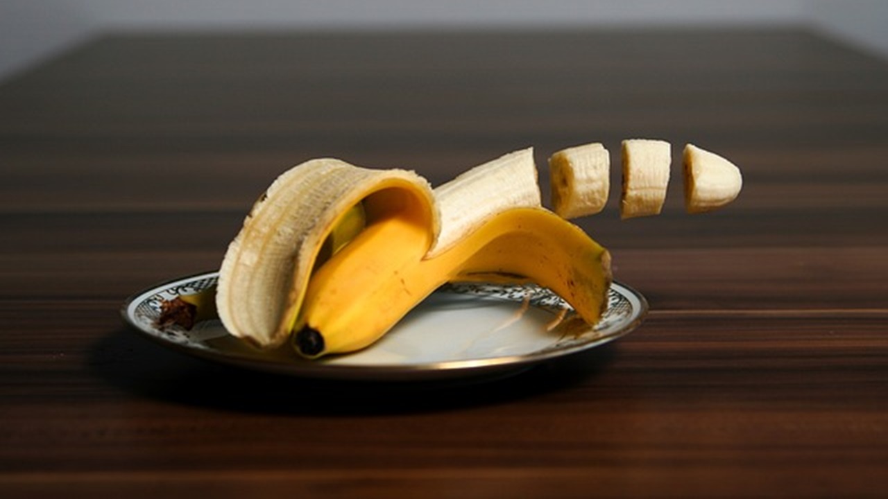 banana sbucciata