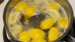 Scorza di limoni e acqua bollente, perché dovresti provarla anche tu