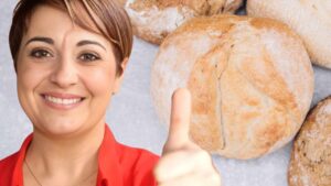 Il pane comodo, senza impasto e facilissimo di Benedetta Rossi: la ricetta ti conquisterà