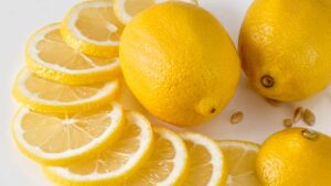 Dal cuore ai reni: 5 effetti del limone che probabilmente non conoscevi