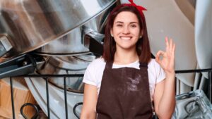 Scolapiatti incrostato dal calcare? Prova questo mix potente