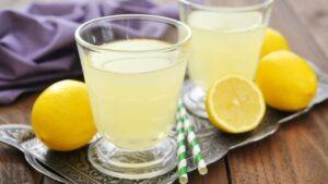 Ricetta e benefici del bicarbonato di sodio con acqua e limone
