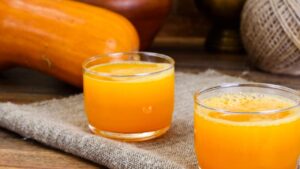 I 15 effetti positivi del succo di zucca per la salute e il benessere quotidiano